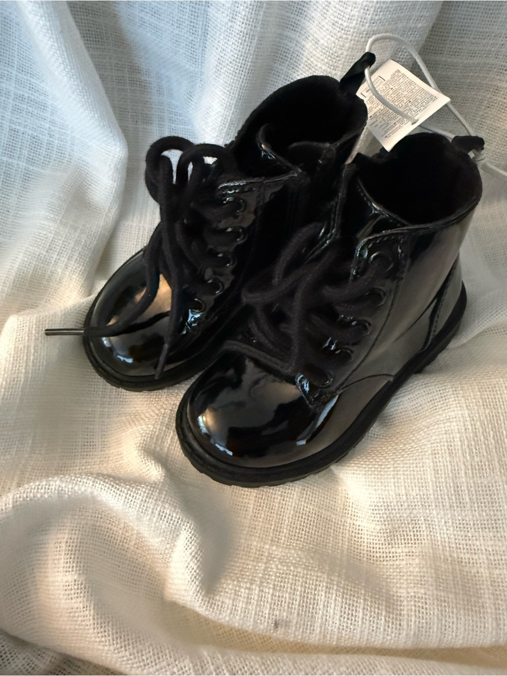 Old Navy Black Patent Lace-Up Toddler Boots
